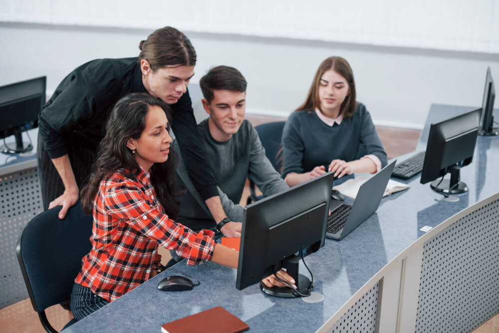 Revolutionise Your Training: The Best LMS Providers in Bangalore – 2025